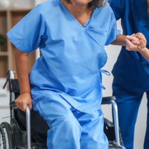 Professionnels de santé actualisant leurs compétences lors d’une formation MAC Acteur PRAP 2S en Occitanie