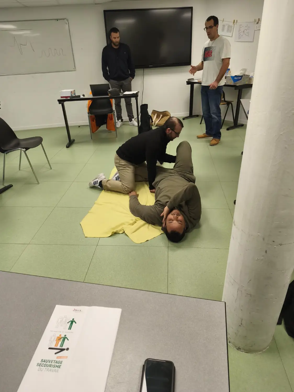 Mise en situation pratique lors d’une formation en santé et sécurité au travail